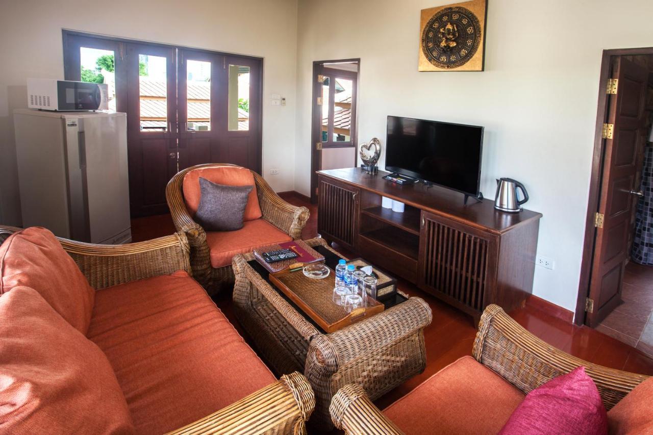 Achawalai Residence Village By Song Jomtien Beach Εξωτερικό φωτογραφία