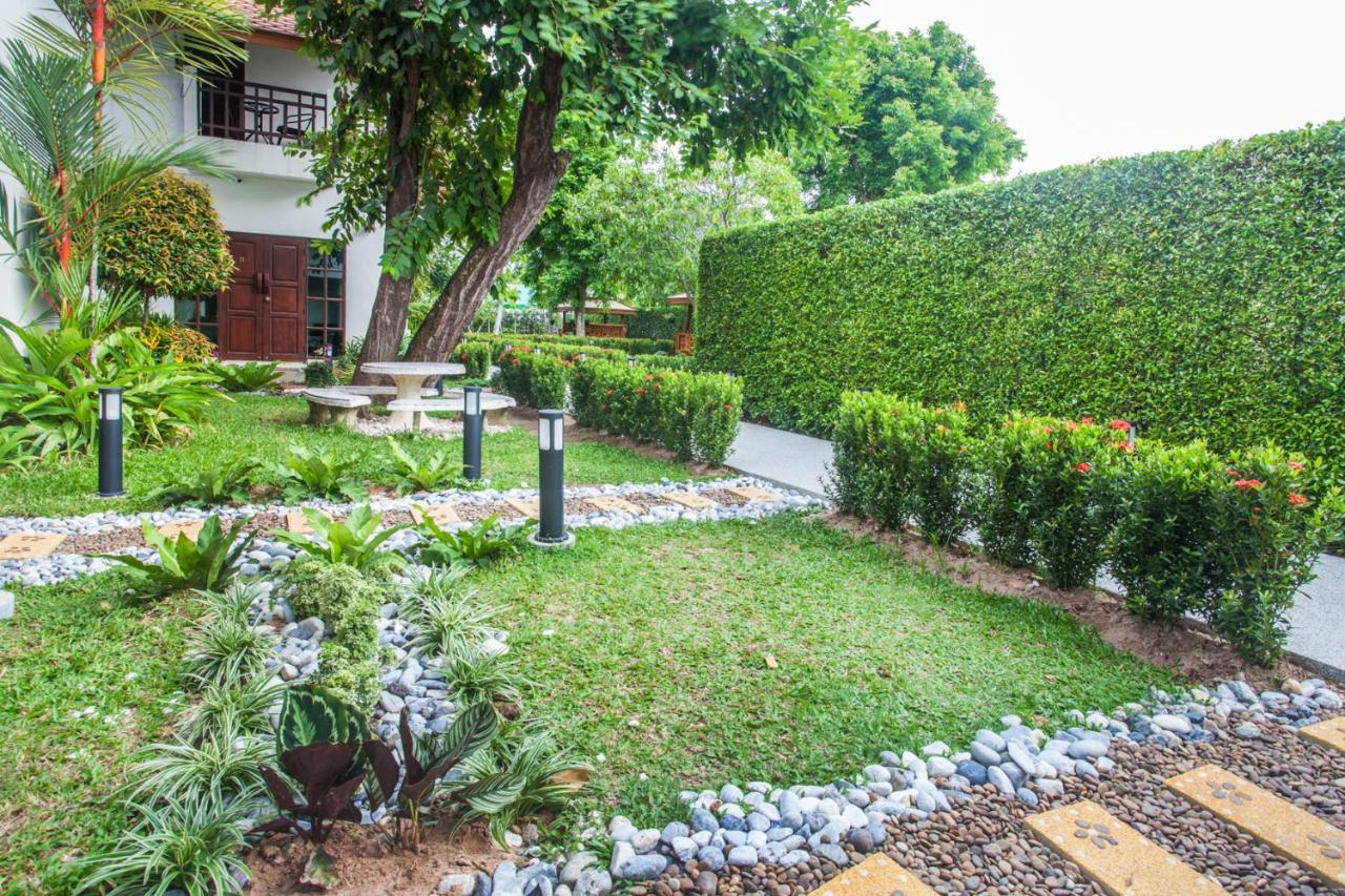 Achawalai Residence Village By Song Jomtien Beach Εξωτερικό φωτογραφία